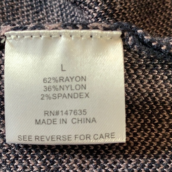 Romeo + Juliet Couture Jacquard Sweater Dress - Picture 7 of 9